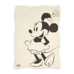 Disney Minnie Mouse Blanket By Barefoot Dreams